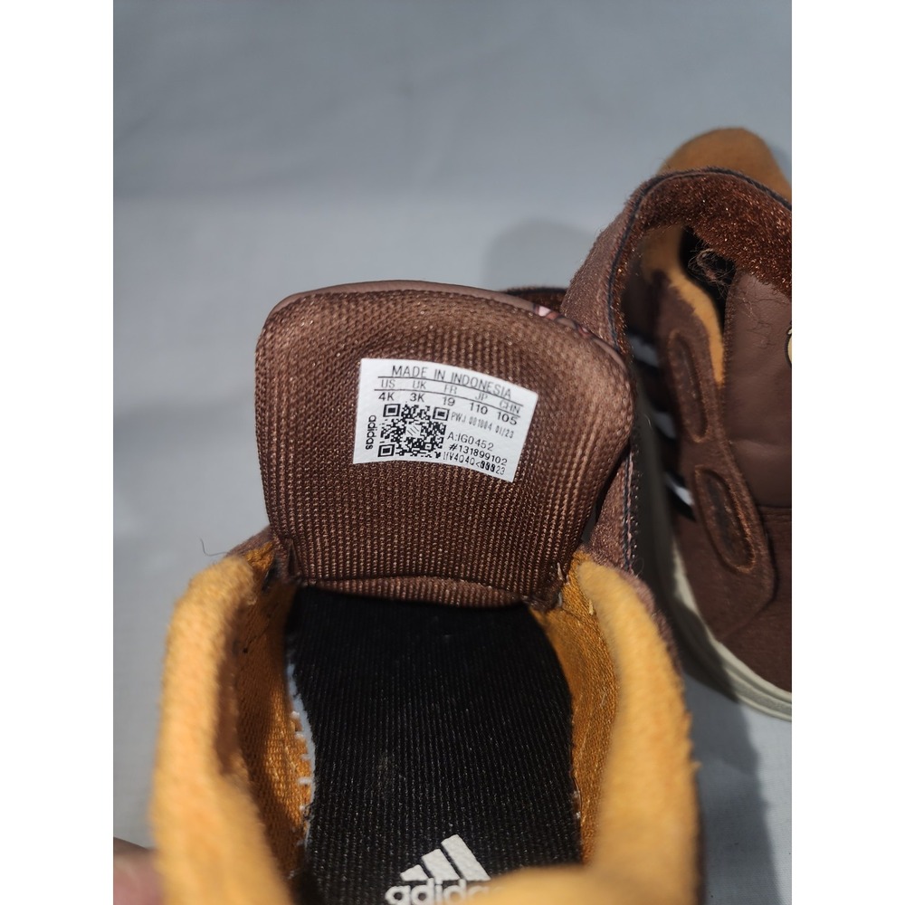 Adidas Disney Chipmunks Alvin Theodore Unisex Size 4 Tennis Shoes - Picture 4 of 7